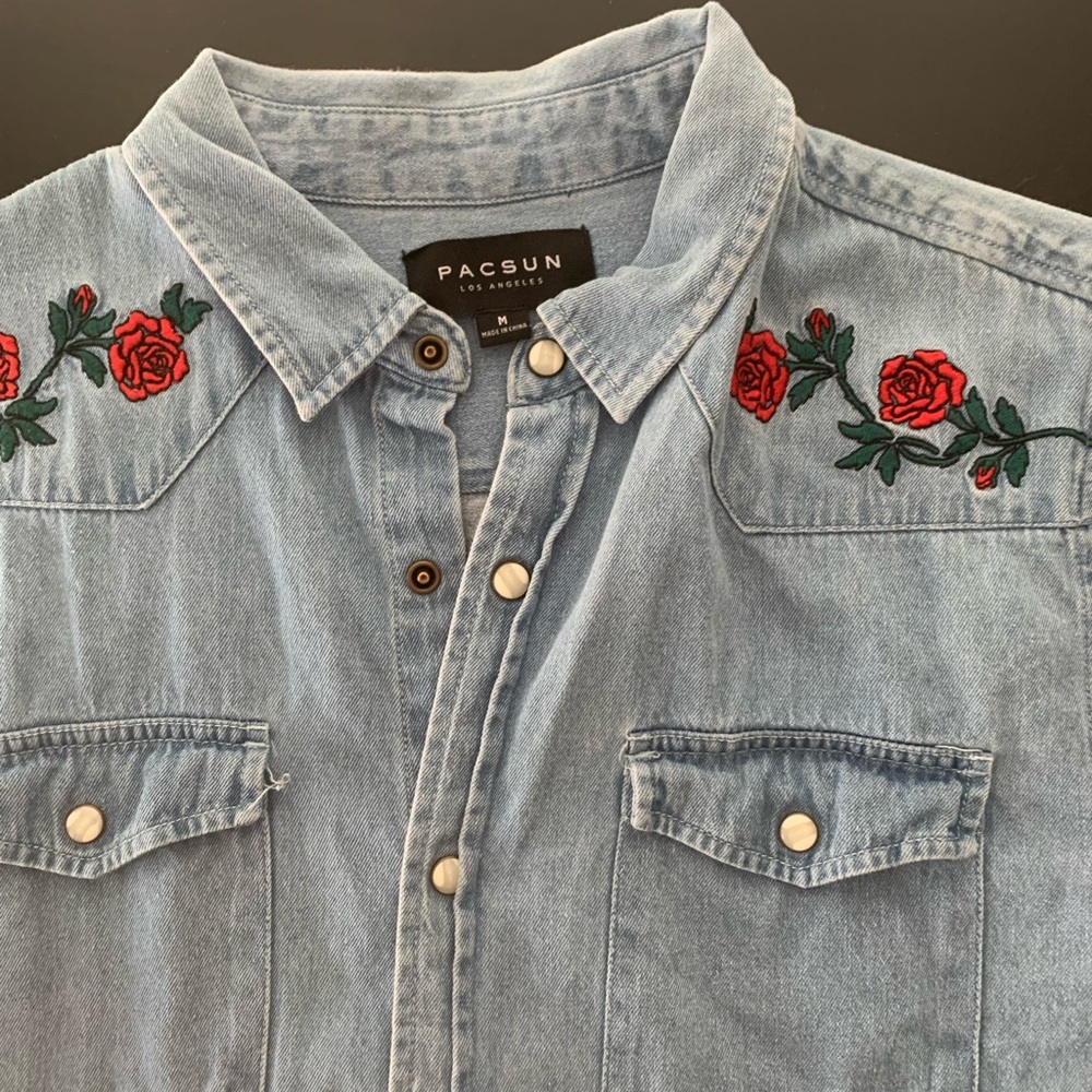 PacSun short sleeve jean button up, Size Medium